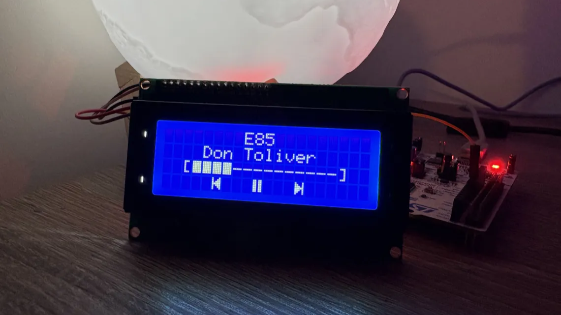 Spotify playback shown on an LCD driven by an STM32